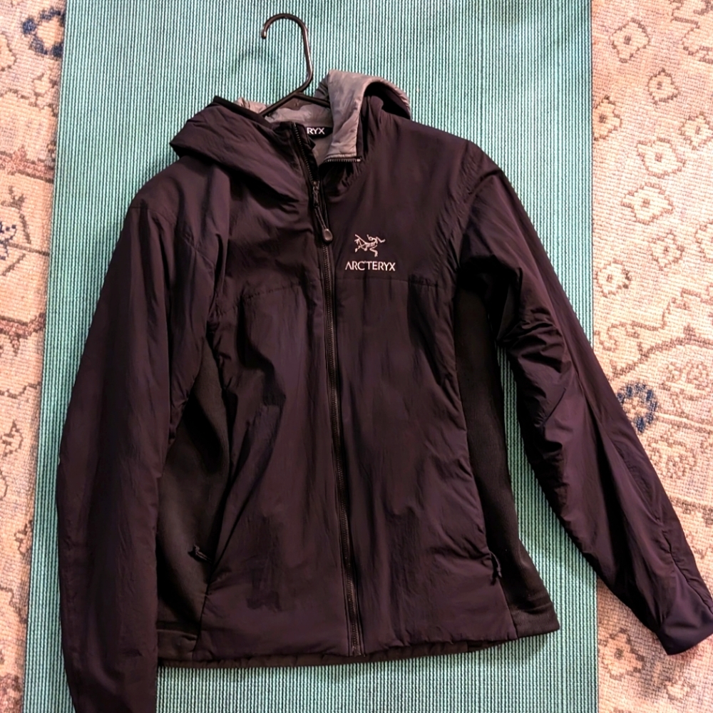 Arc'teryx Atom LT Black